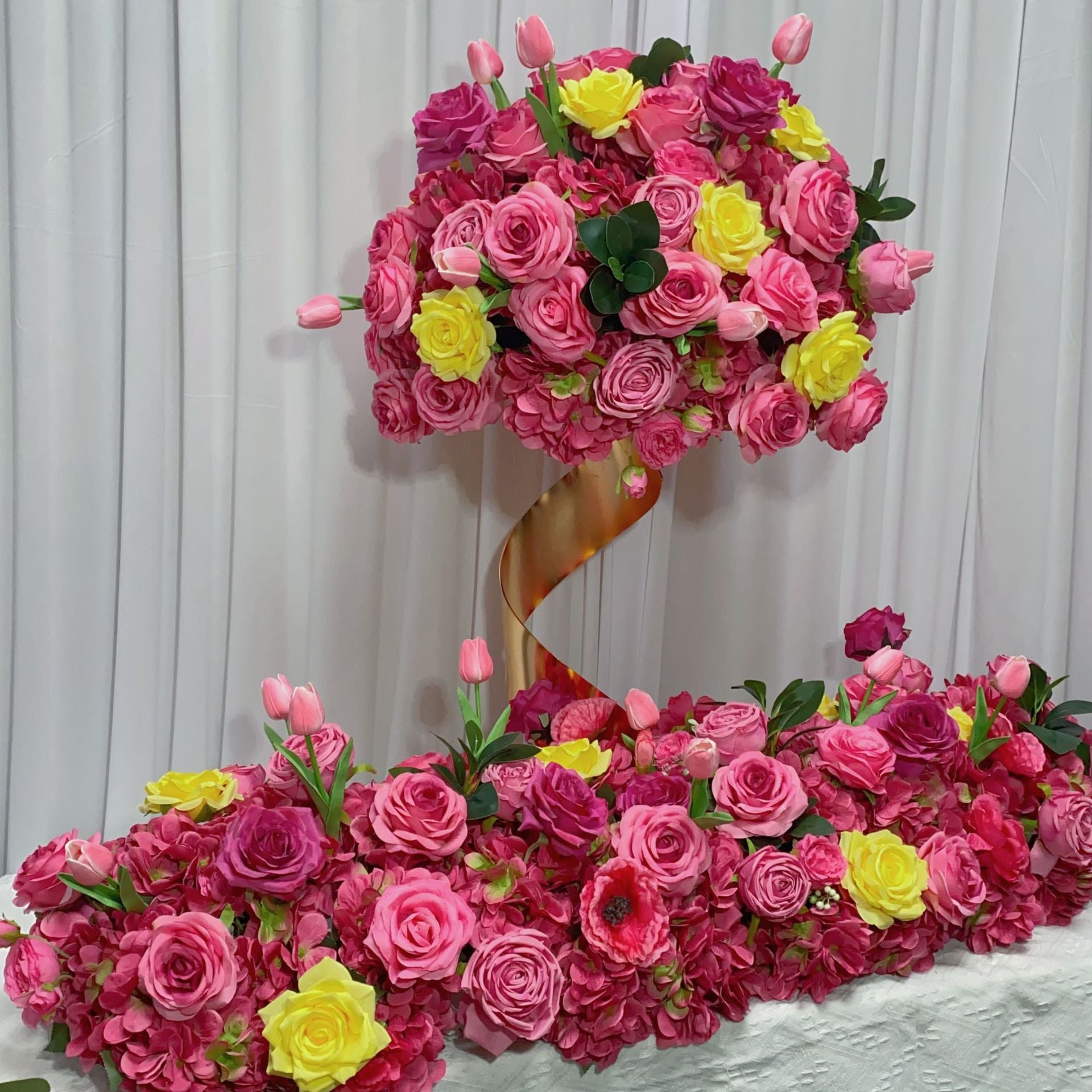 Artificial Flower Ball Centerpiece – Yellow & Rose Red for Wedding, Birthday & Event Table Decor