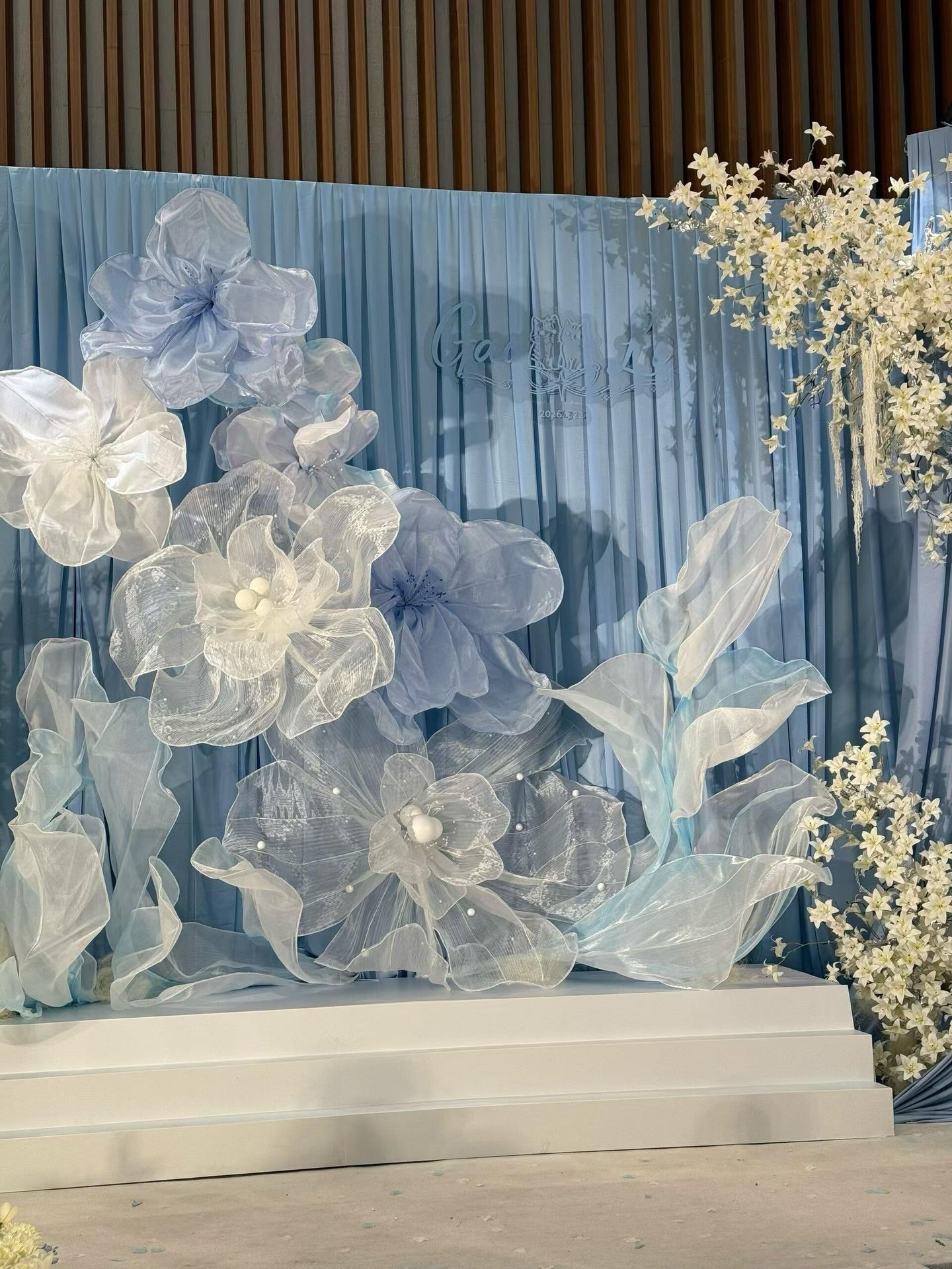 Luxury Organza Giant Flower Installation for Wedding & Event Backdrop